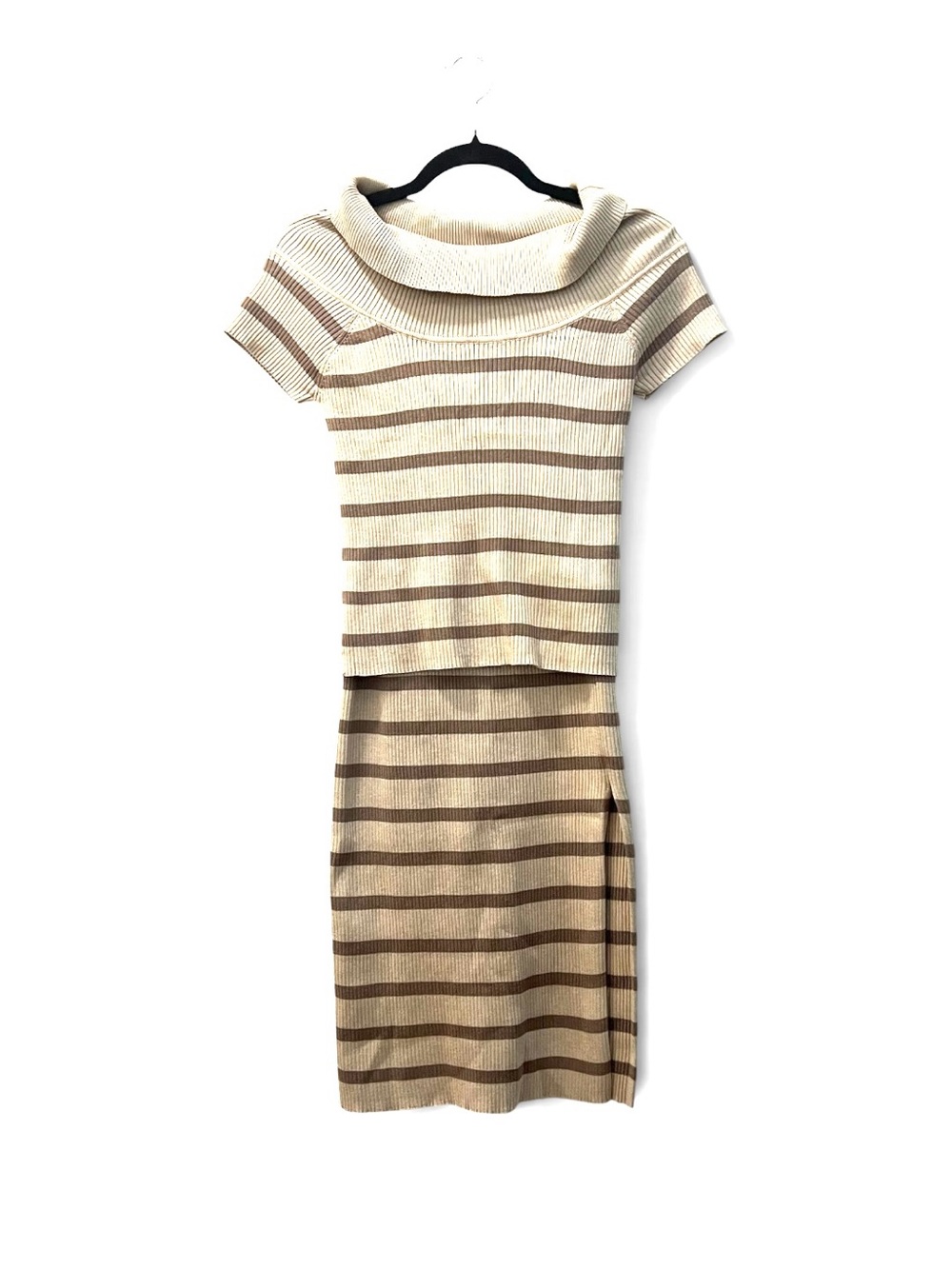 Olive & Oak Striped Ribbed Knit Two-Piece Skirt & Top Set Cream & Taupe  Size L